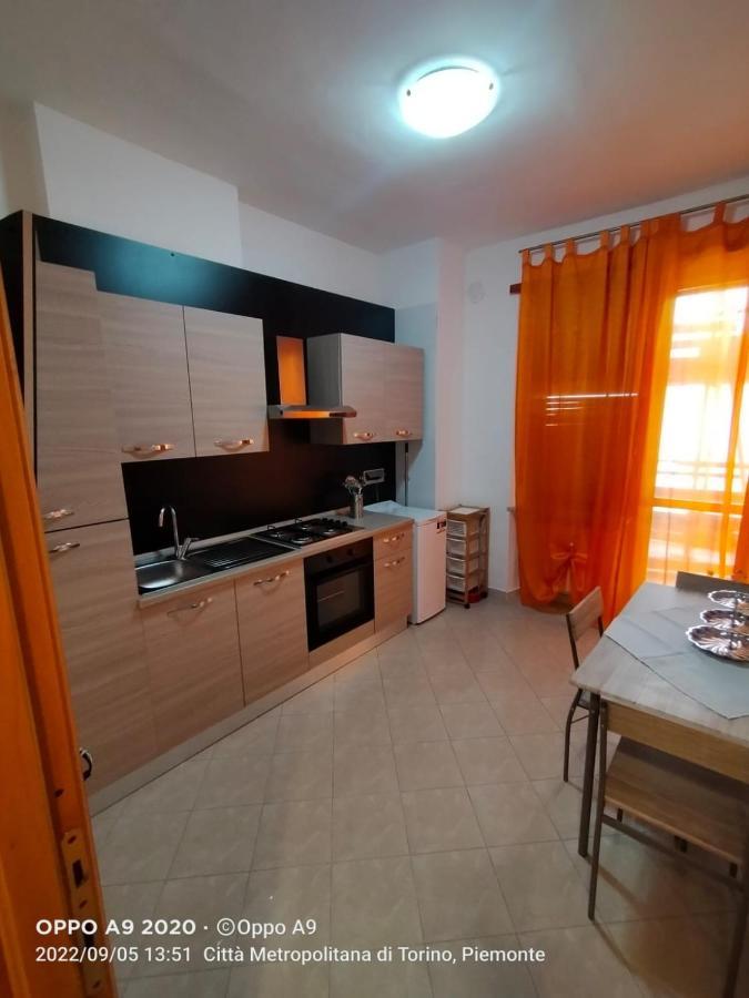 Appartamento Posizione Comoda Collegno Buitenkant foto