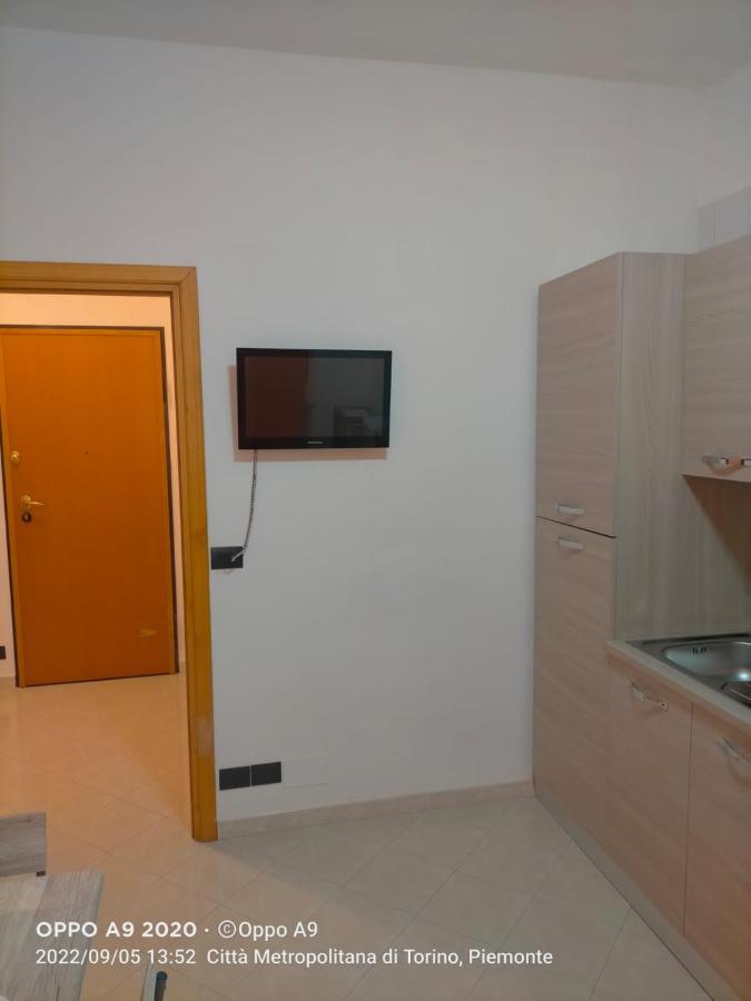 Appartamento Posizione Comoda Collegno Buitenkant foto