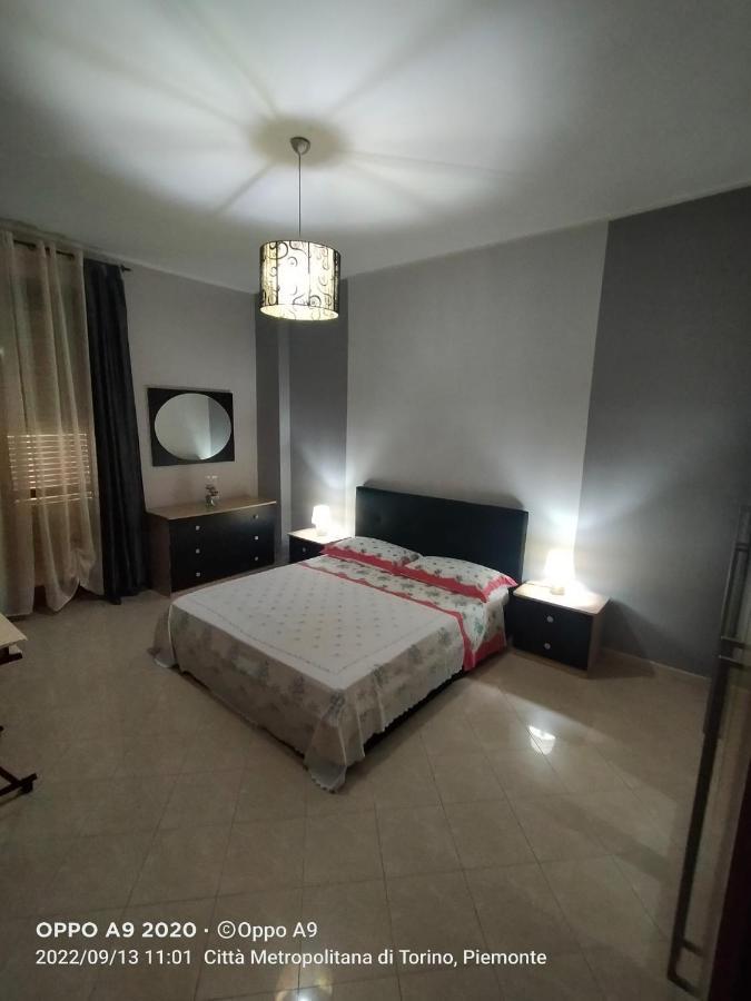 Appartamento Posizione Comoda Collegno Buitenkant foto